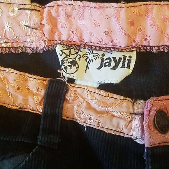 Corduroy stitched skirt - Picture 3 of 3